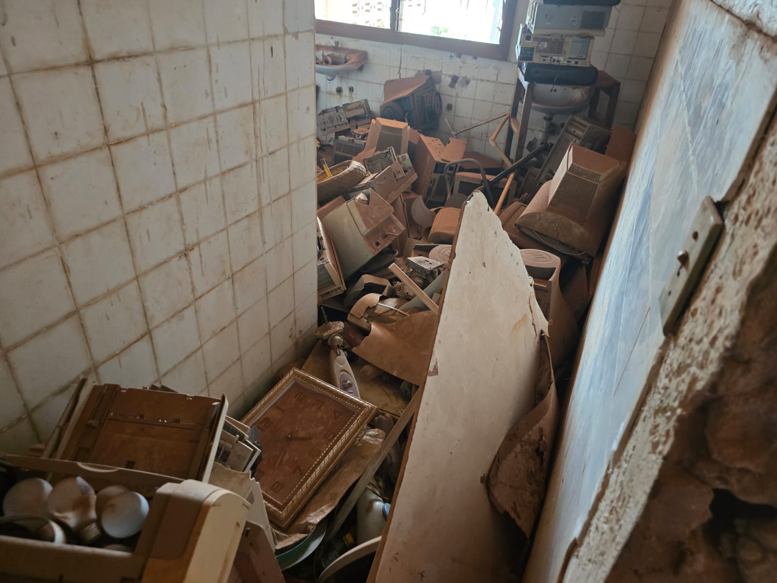 PHOTO-2025-11-25-19-55-02